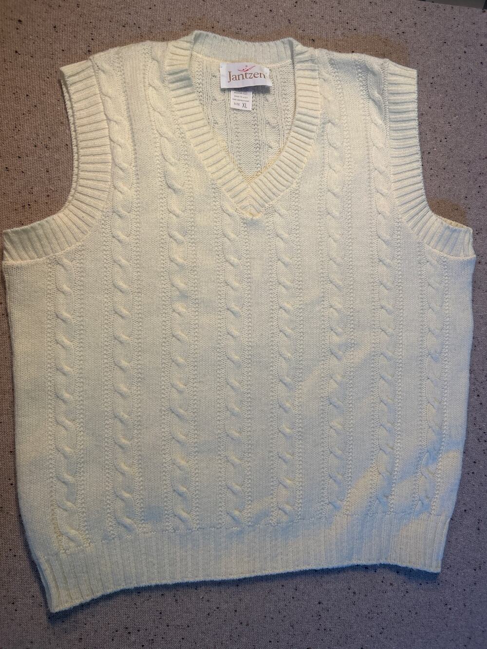 VTG Jantzen Cream Cable Knit Sweater Vest Mens XL V-Neck Made in USA Wool Blend